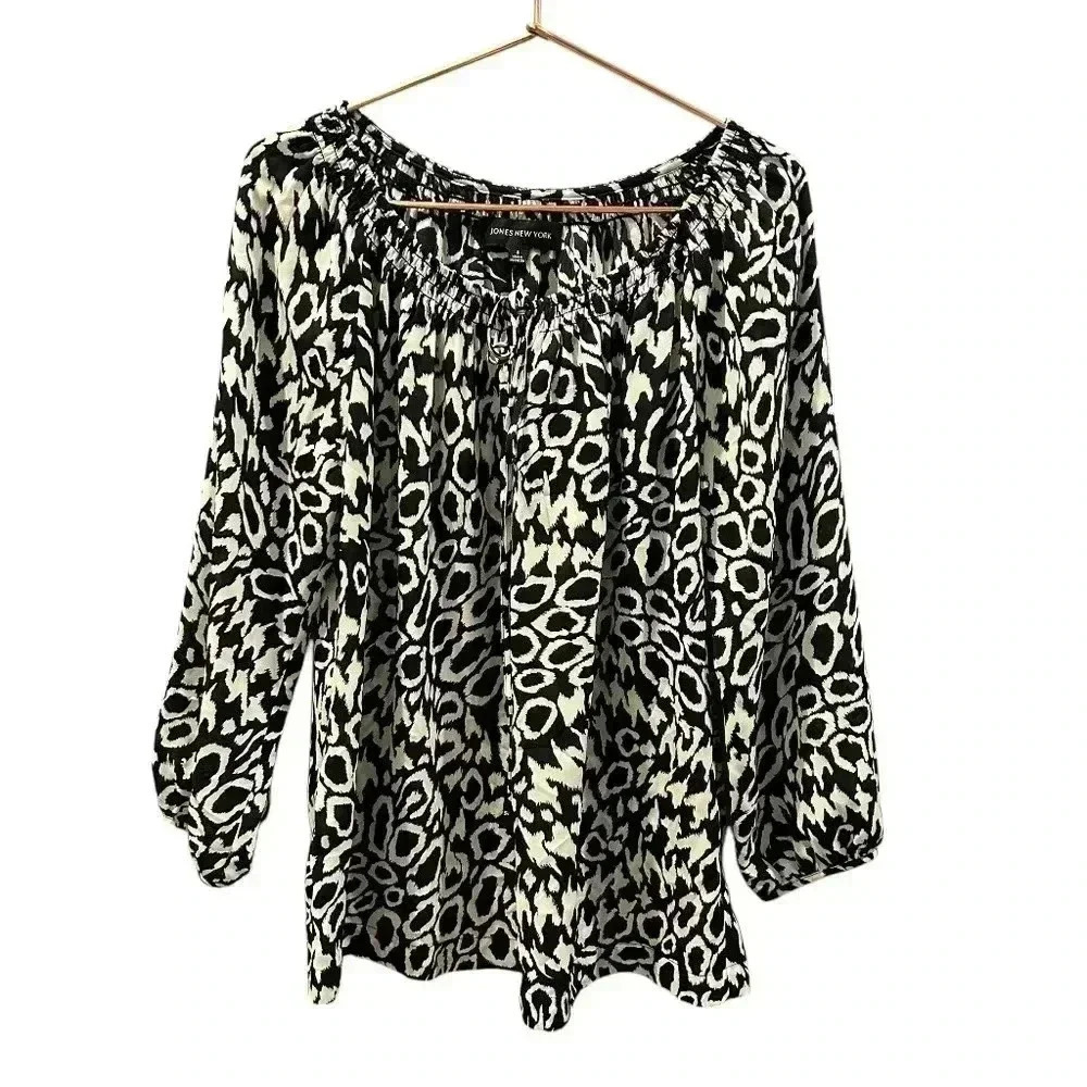 Jones NY black and white blouse Size S